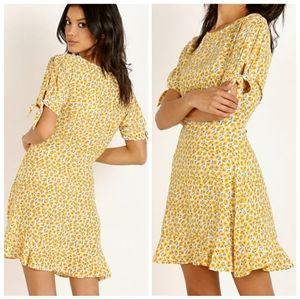 Faithfull The Brand Daphne Dress in Marguerite Floral